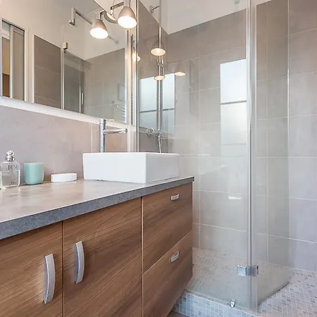 Modern Chic For 4 Near Eiffel Tower Viala *